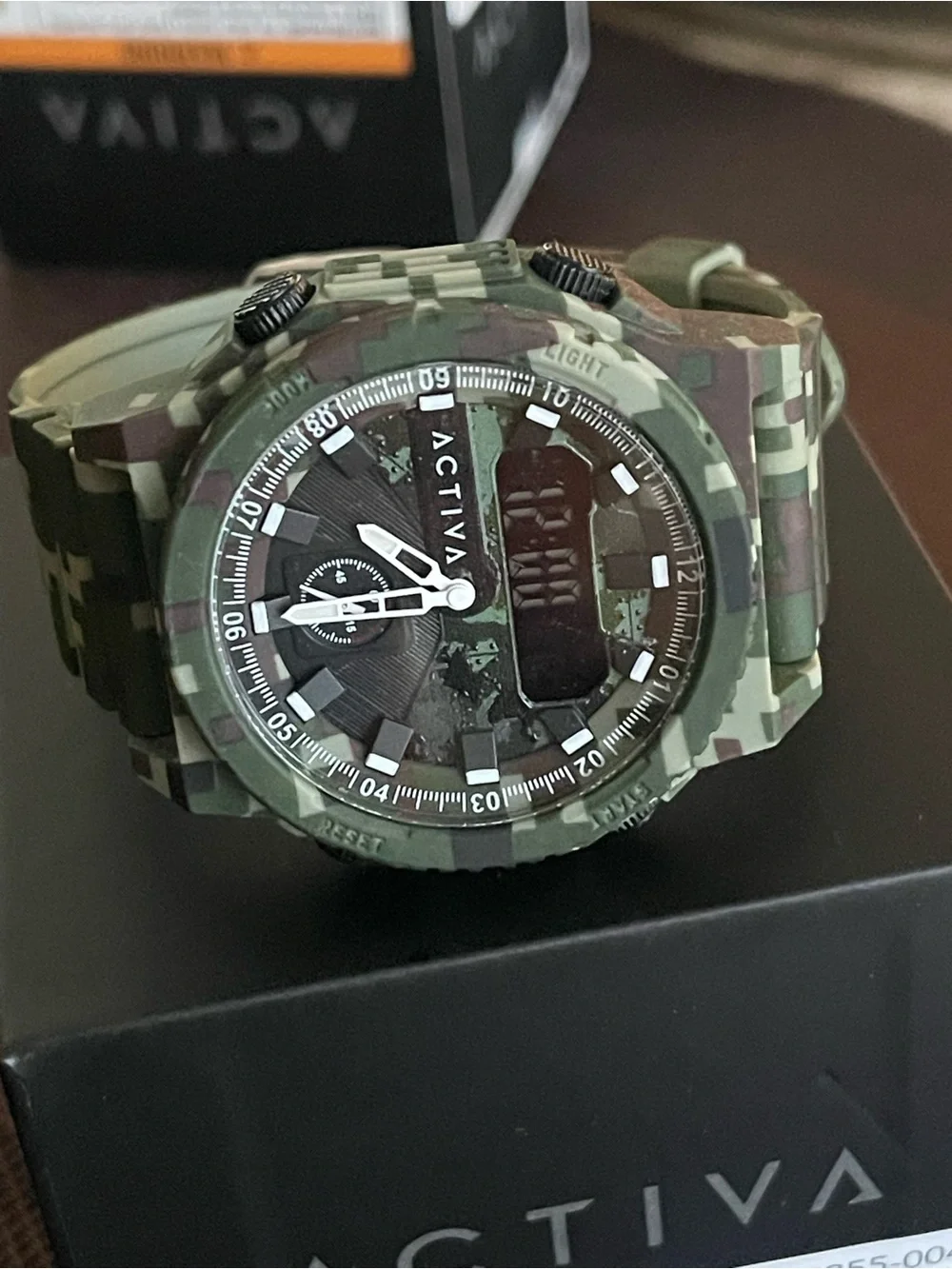 Activa X Invicta Men's Digital Watch - 47mm. Camouflage. Green (ACW2355-004) new